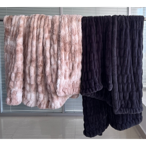 ruched faux fur throw (3)_WH_500x500px (1).jpg